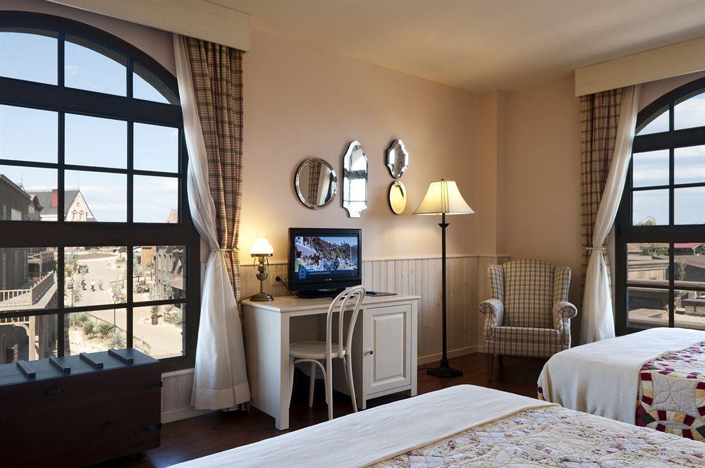 Hotel Portaventura Portaventura - Includes Portaventura Park Tickets Salou