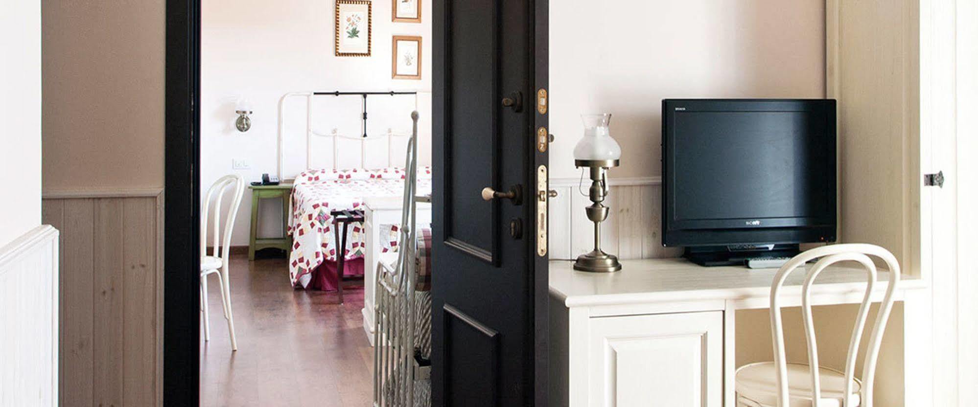 Hotel Portaventura Hotel: Theme Park Access Included Salou